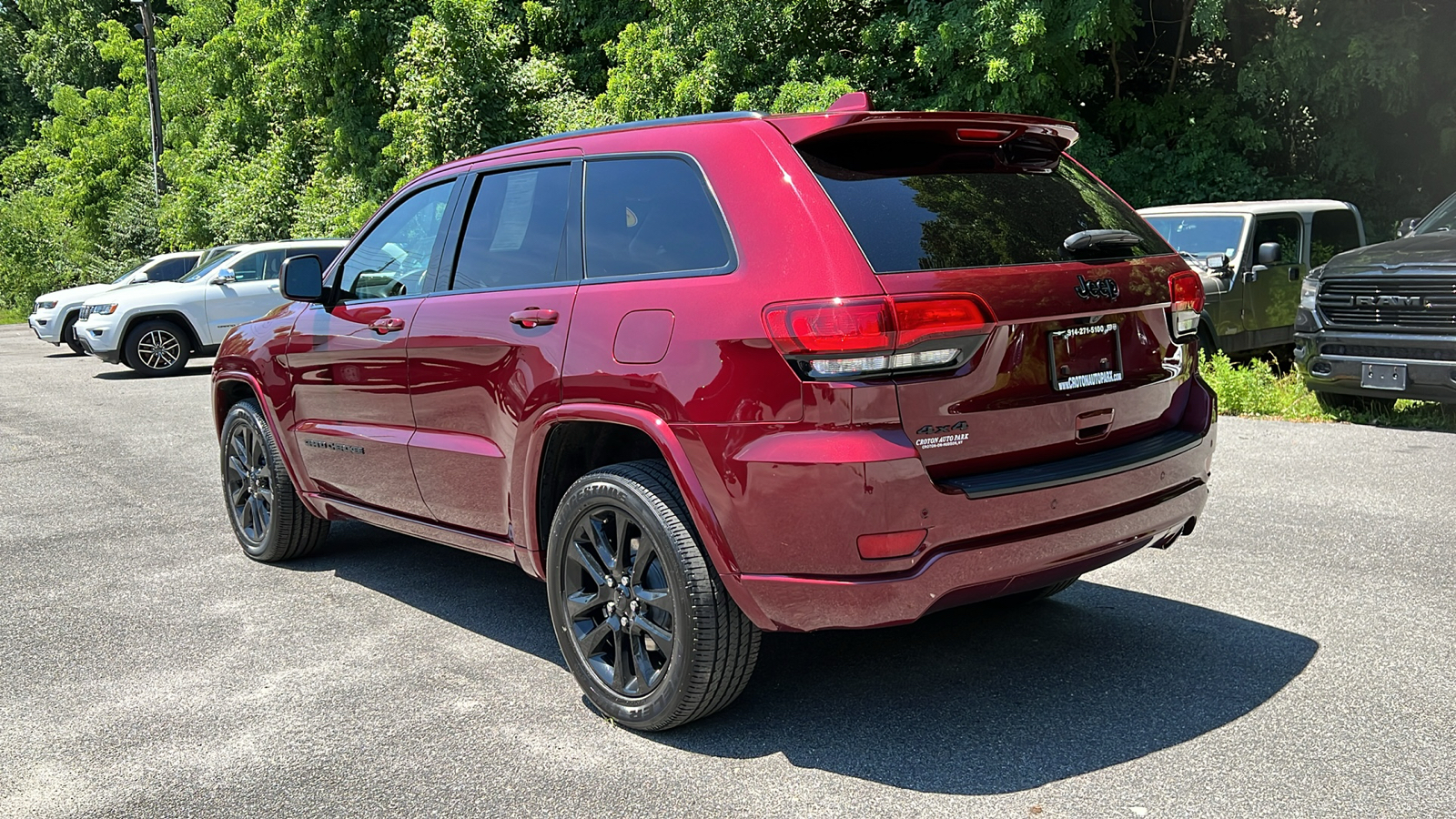 2021 Jeep Grand Cherokee Laredo X 5