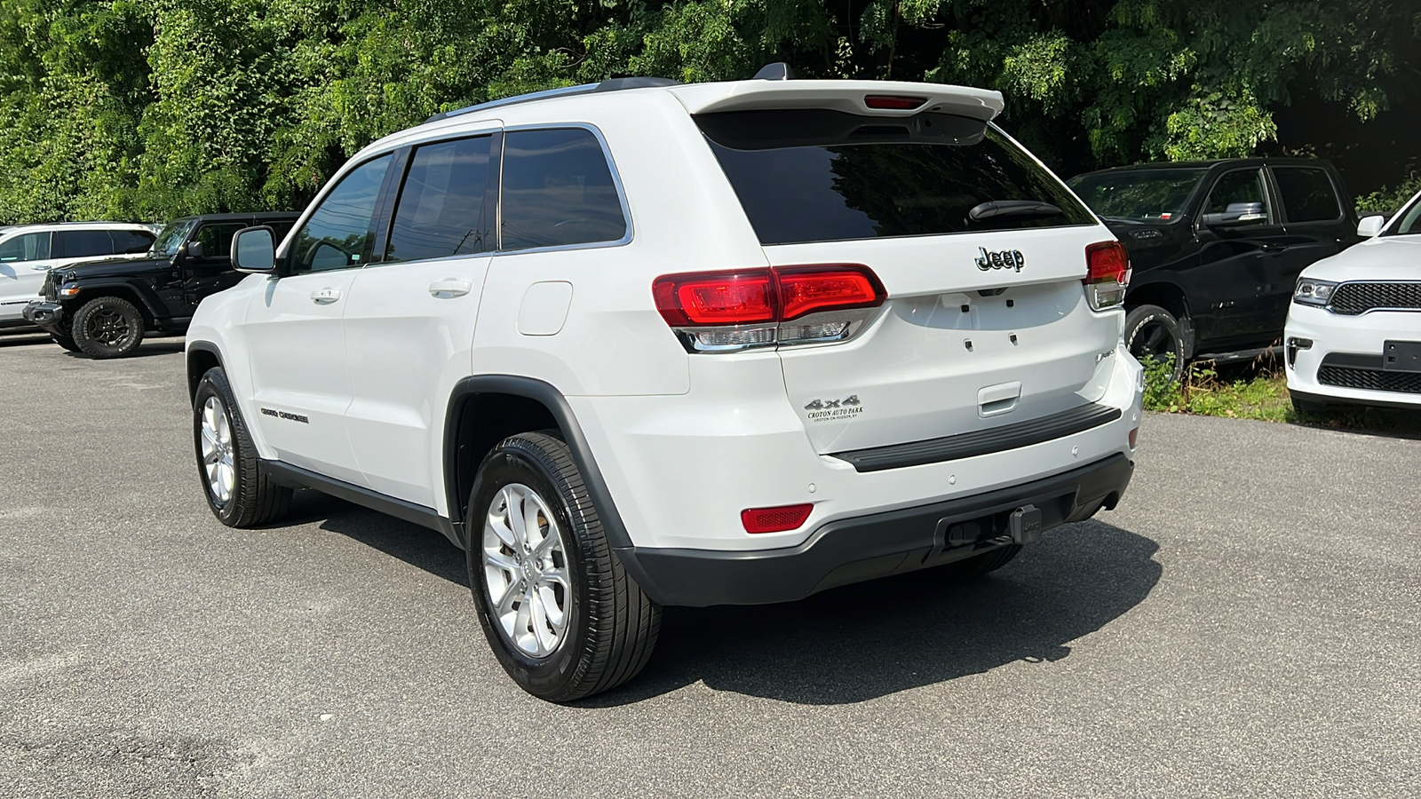 2021 Jeep Grand Cherokee Laredo E 5