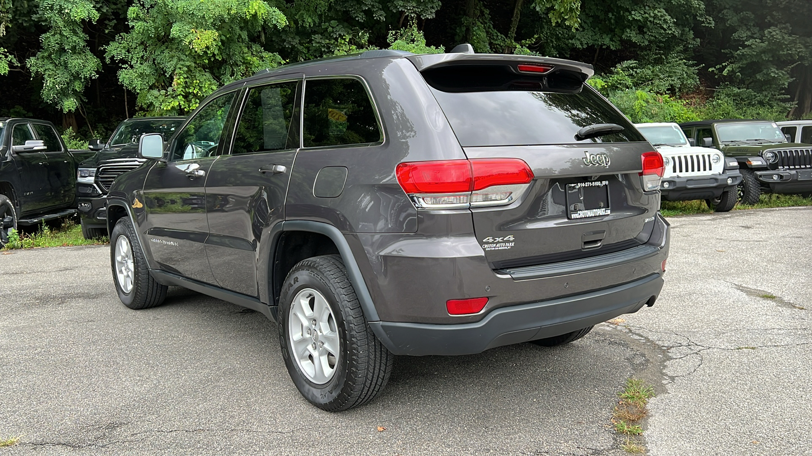 2016 Jeep Grand Cherokee Laredo 5