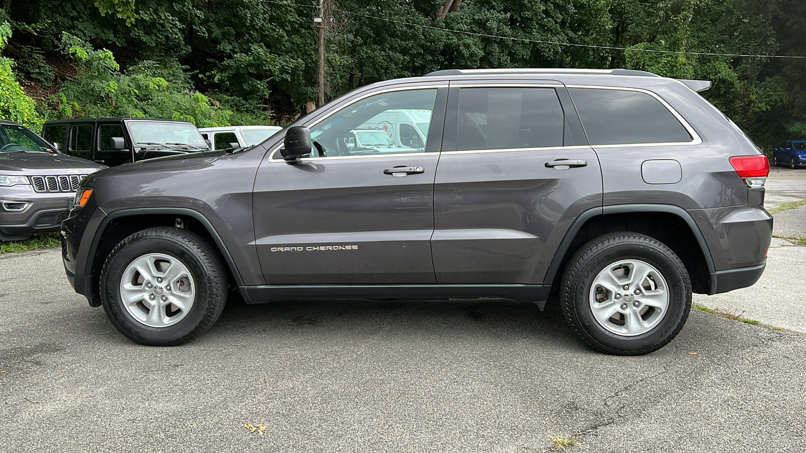 2016 Jeep Grand Cherokee Laredo 6