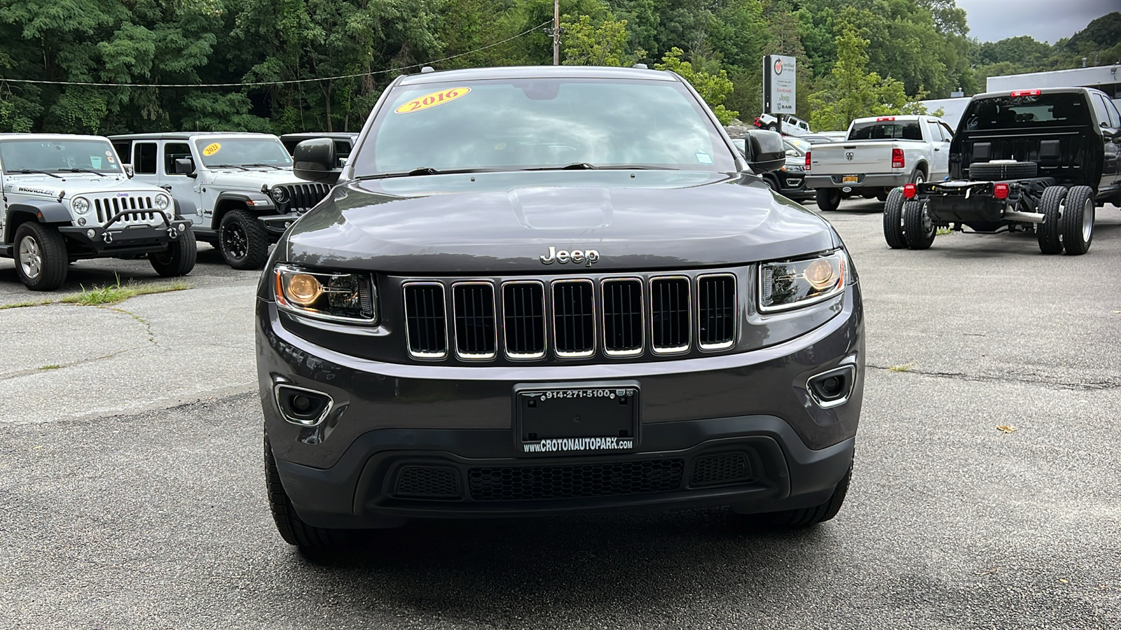 2016 Jeep Grand Cherokee Laredo 8