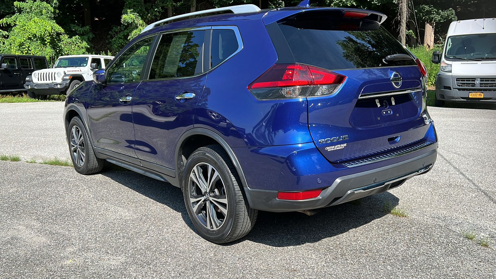 2020 Nissan Rogue SV 5