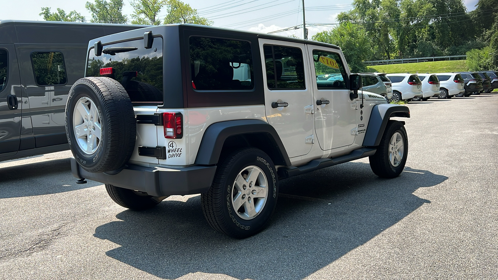 2017 Jeep Wrangler Unlimited Sport 2