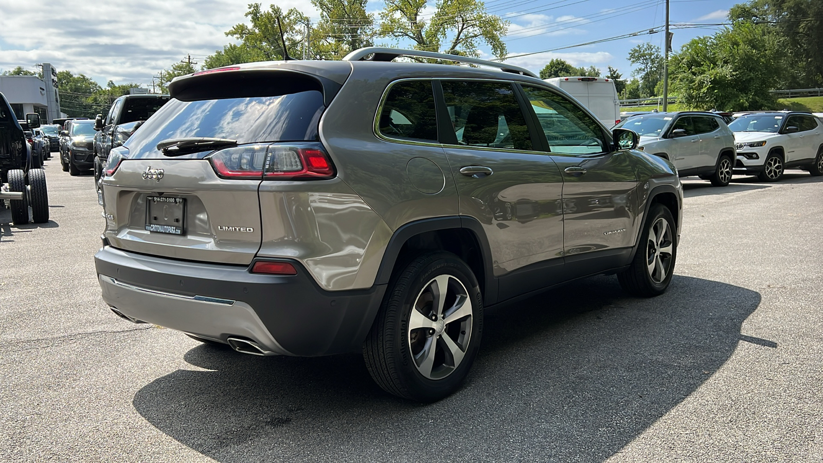 2021 Jeep Cherokee Limited 3