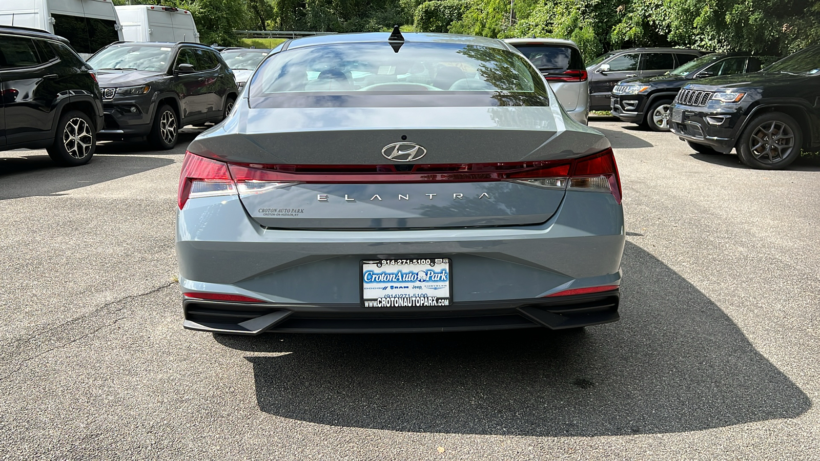 2023 Hyundai Elantra SEL 4