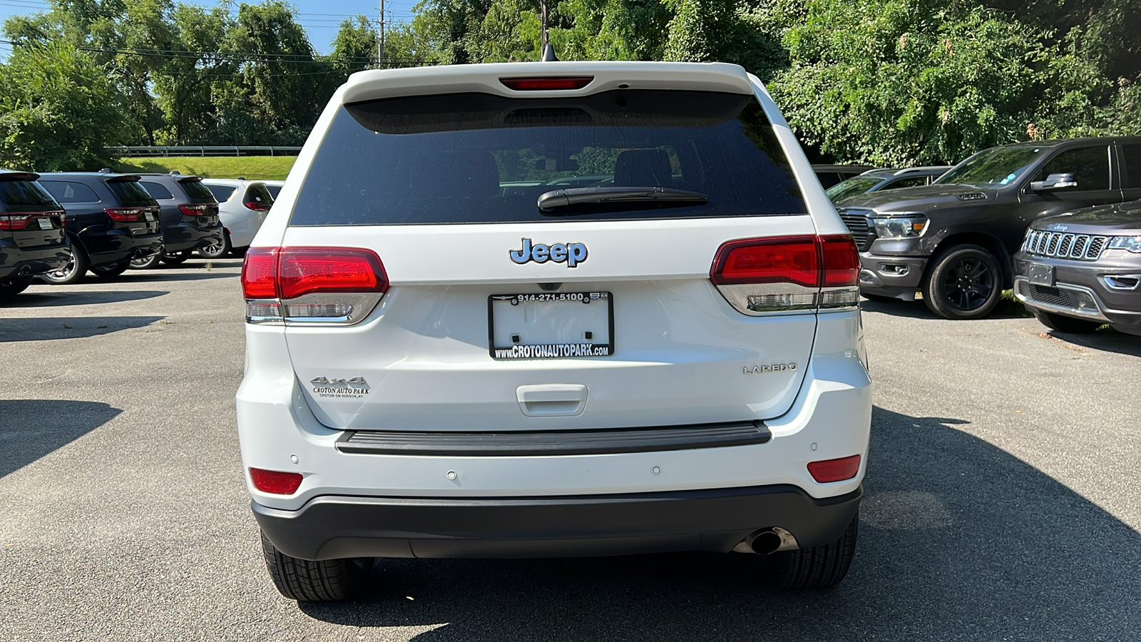 2021 Jeep Grand Cherokee Laredo E 4