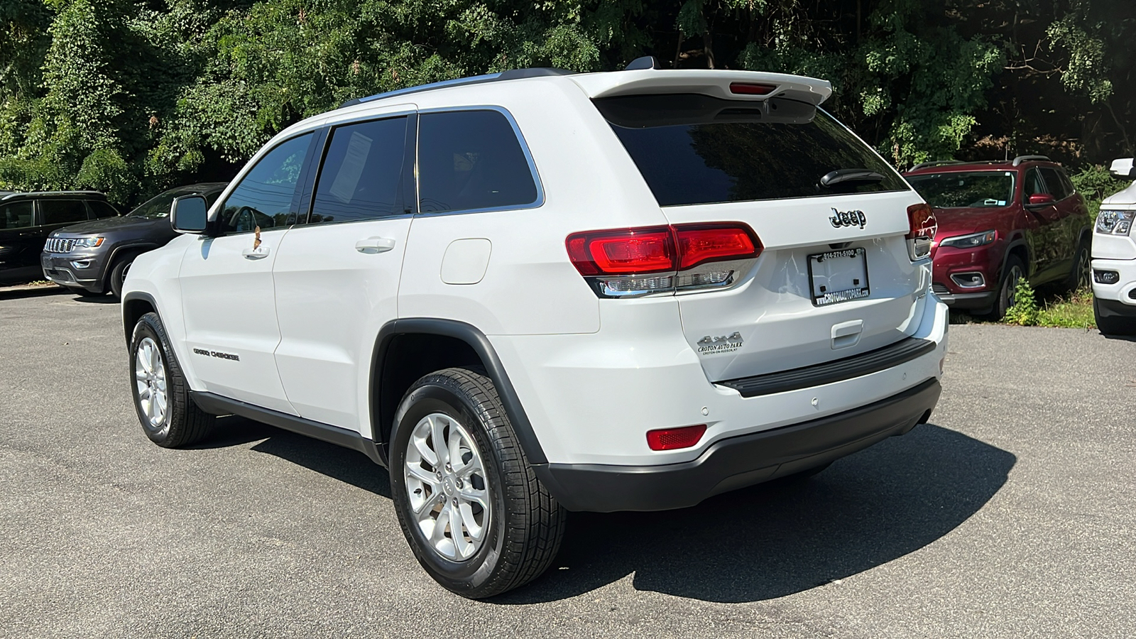 2021 Jeep Grand Cherokee Laredo E 5