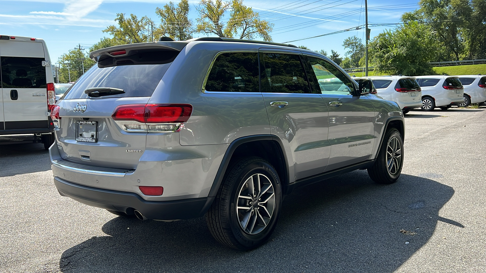 2021 Jeep Grand Cherokee Limited 3