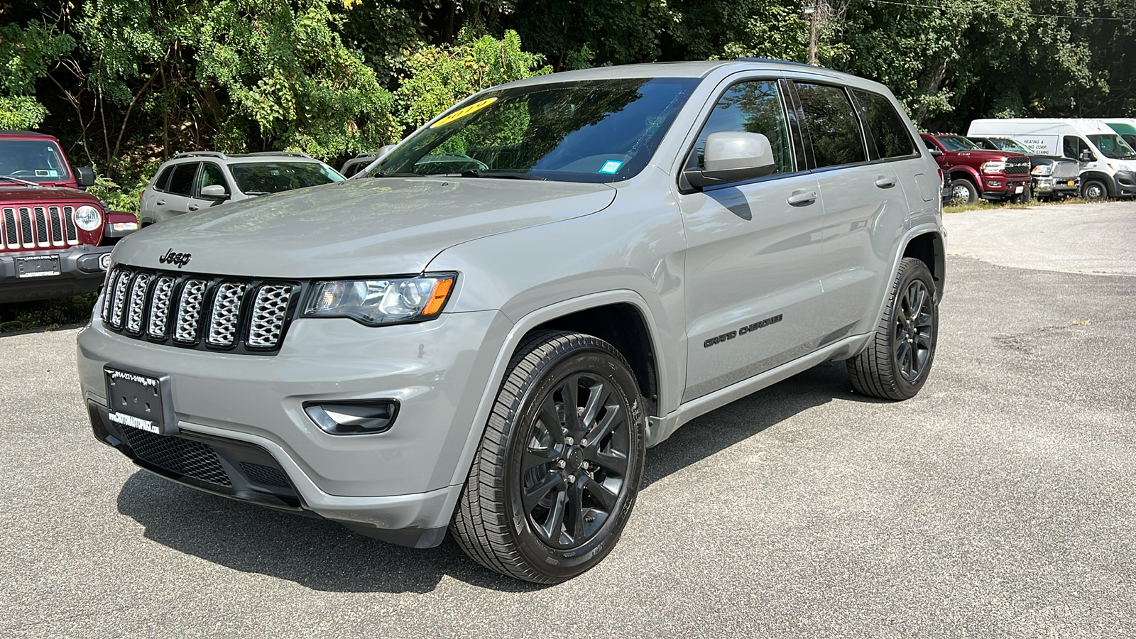 2019 Jeep Grand Cherokee Altitude 7