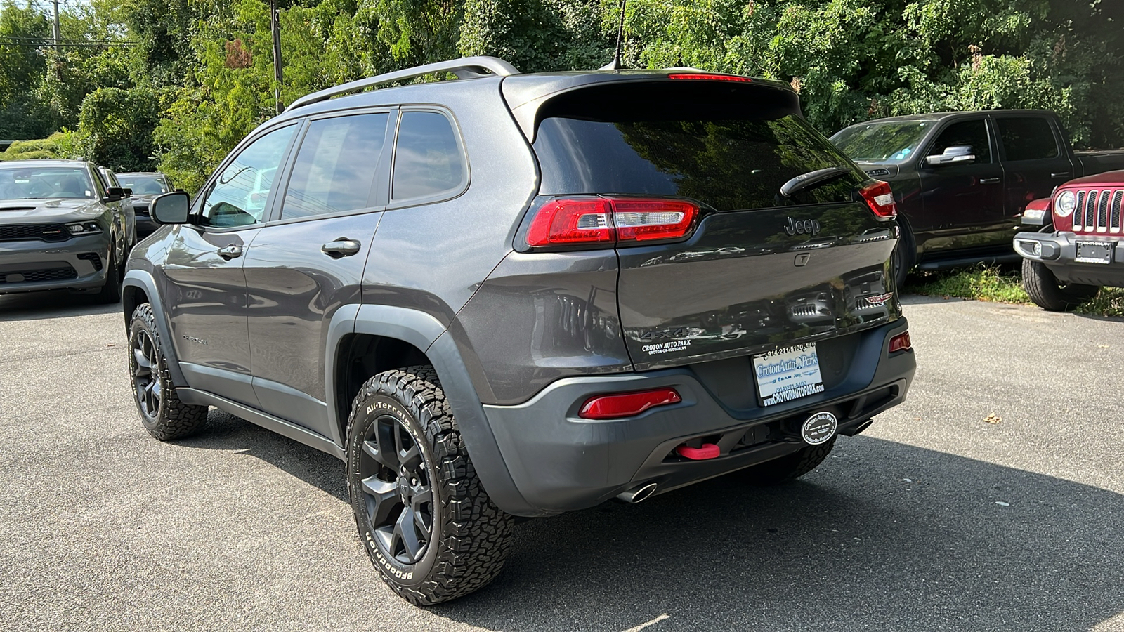 2017 Jeep Cherokee Trailhawk L Plus 5