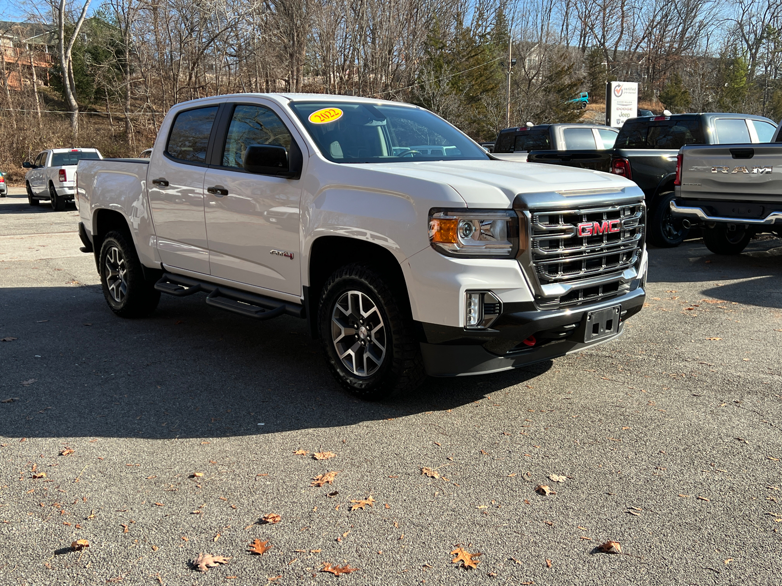 2022 GMC Canyon 4WD AT4 w/Leather 1