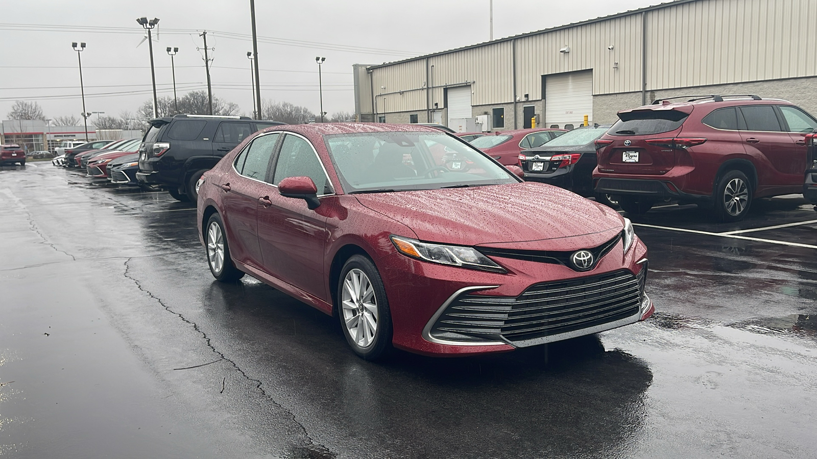 2022 Toyota Camry LE 2