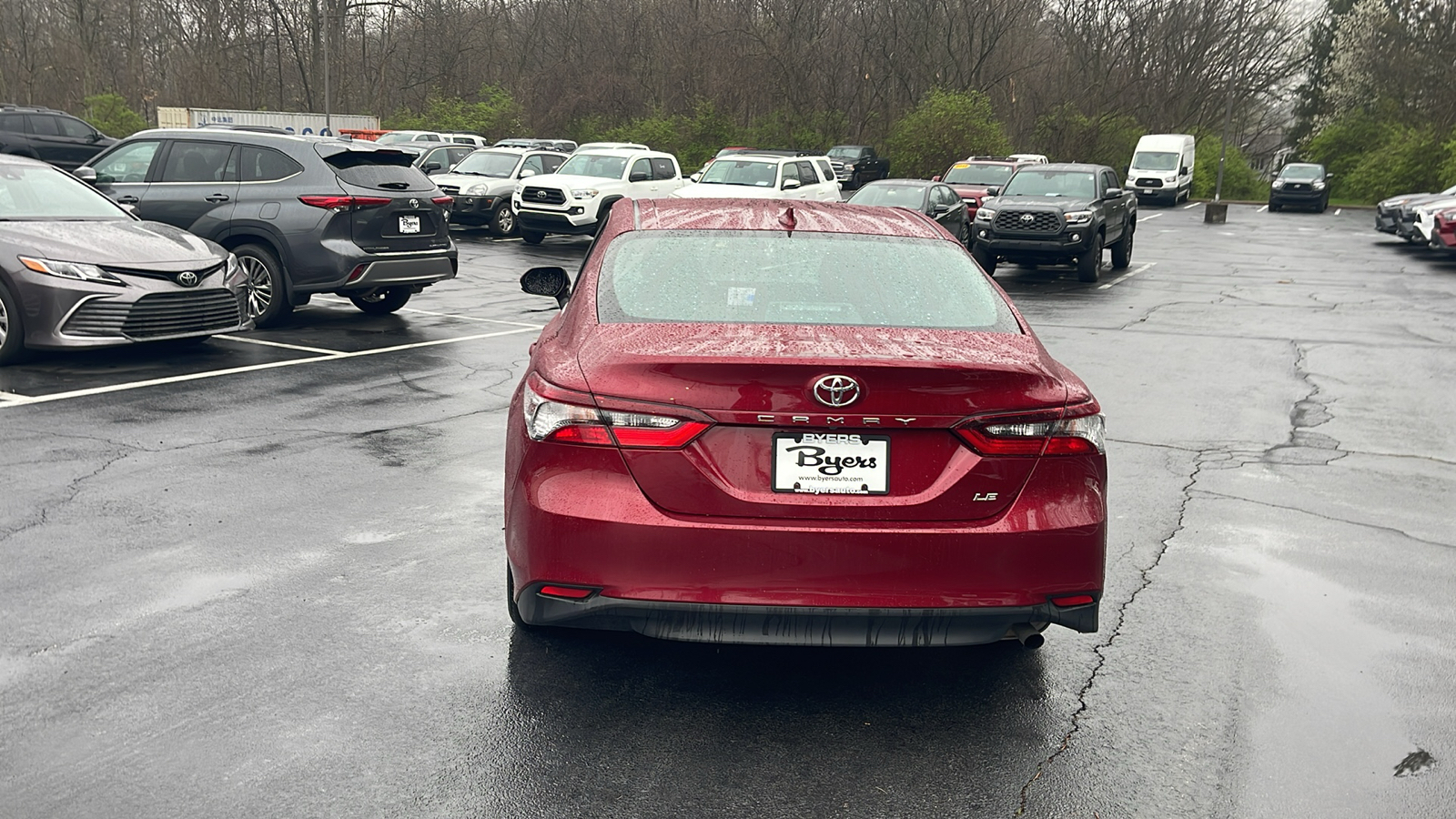 2022 Toyota Camry LE 32