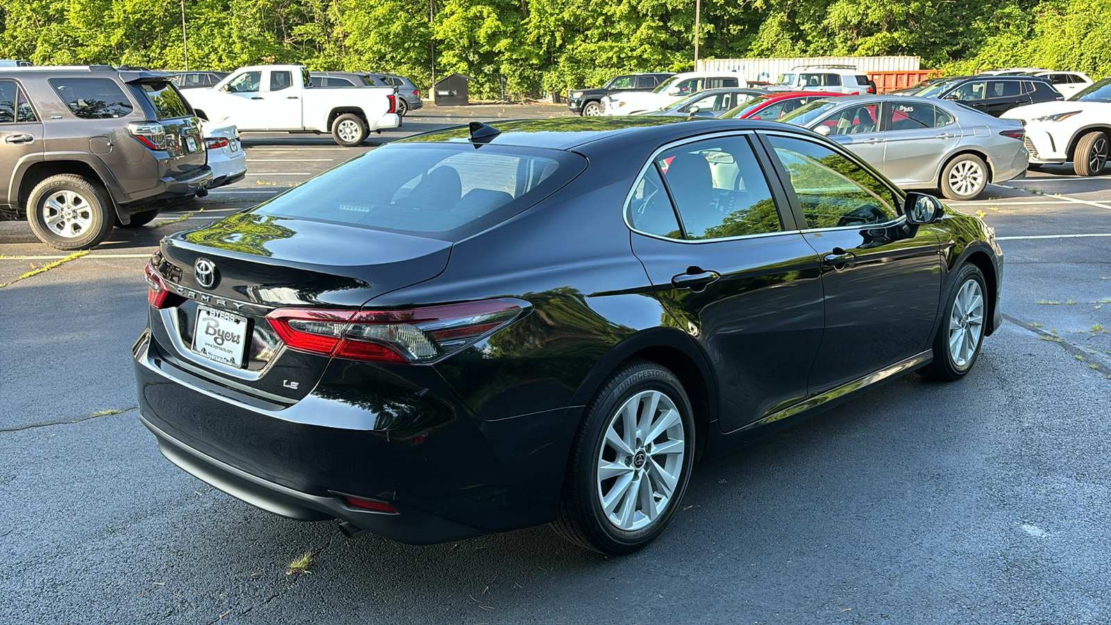 2022 Toyota Camry LE 41