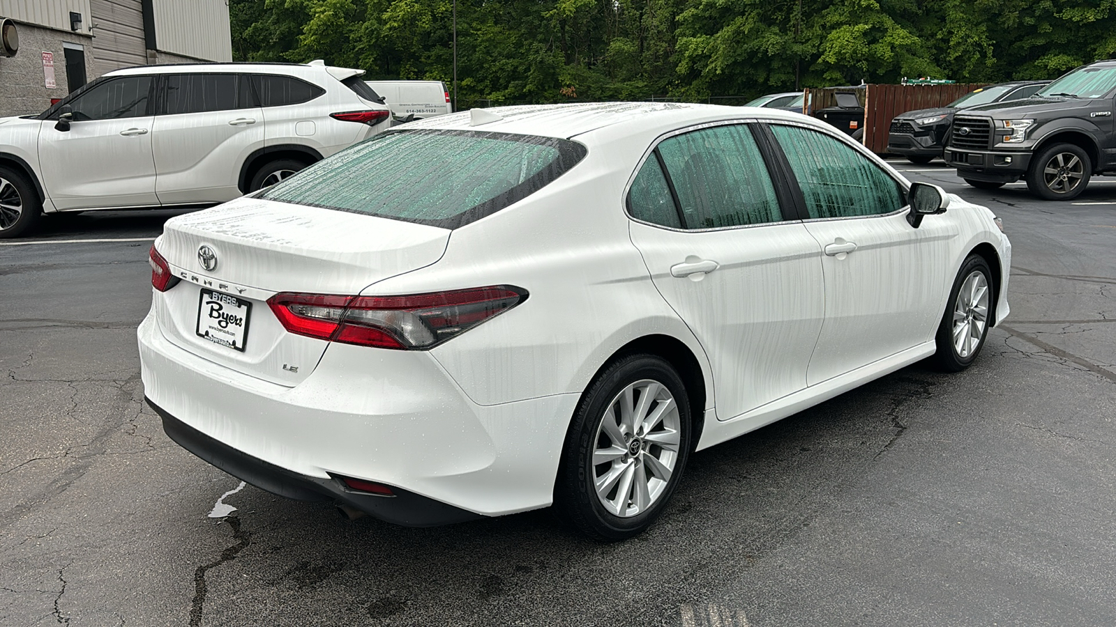 2022 Toyota Camry LE 41