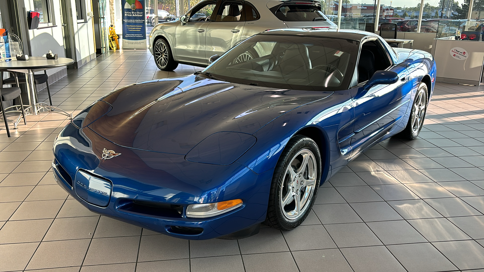 2003 Chevrolet Corvette Base 10