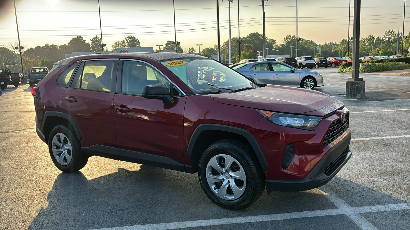 2022 Toyota RAV4 LE 2