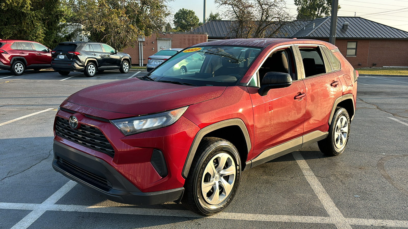 2022 Toyota RAV4 LE 10