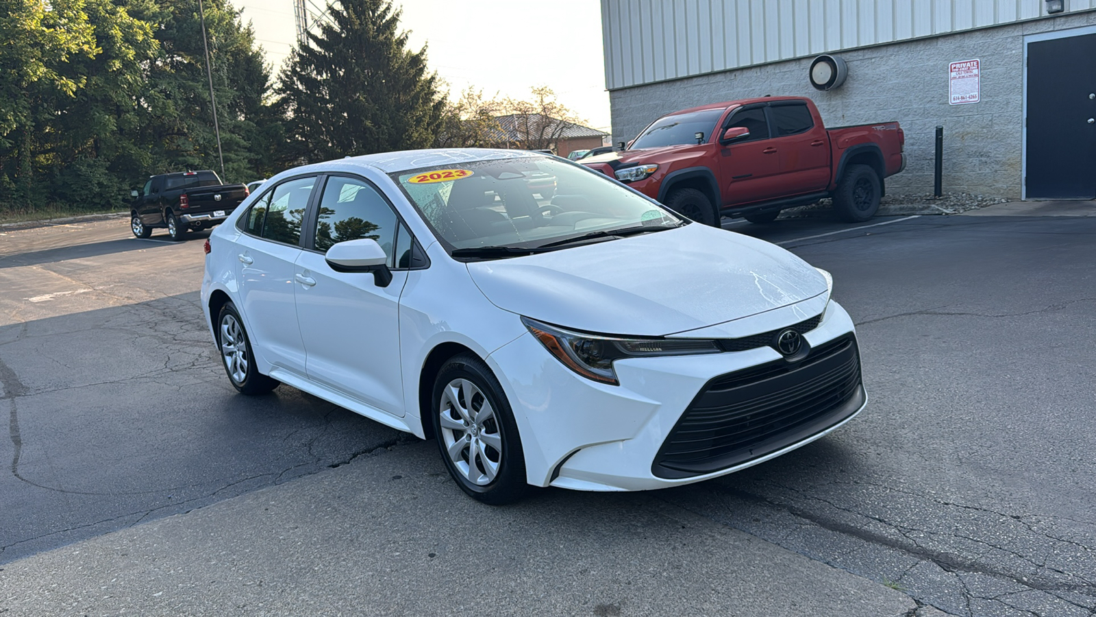 2023 Toyota Corolla LE 2