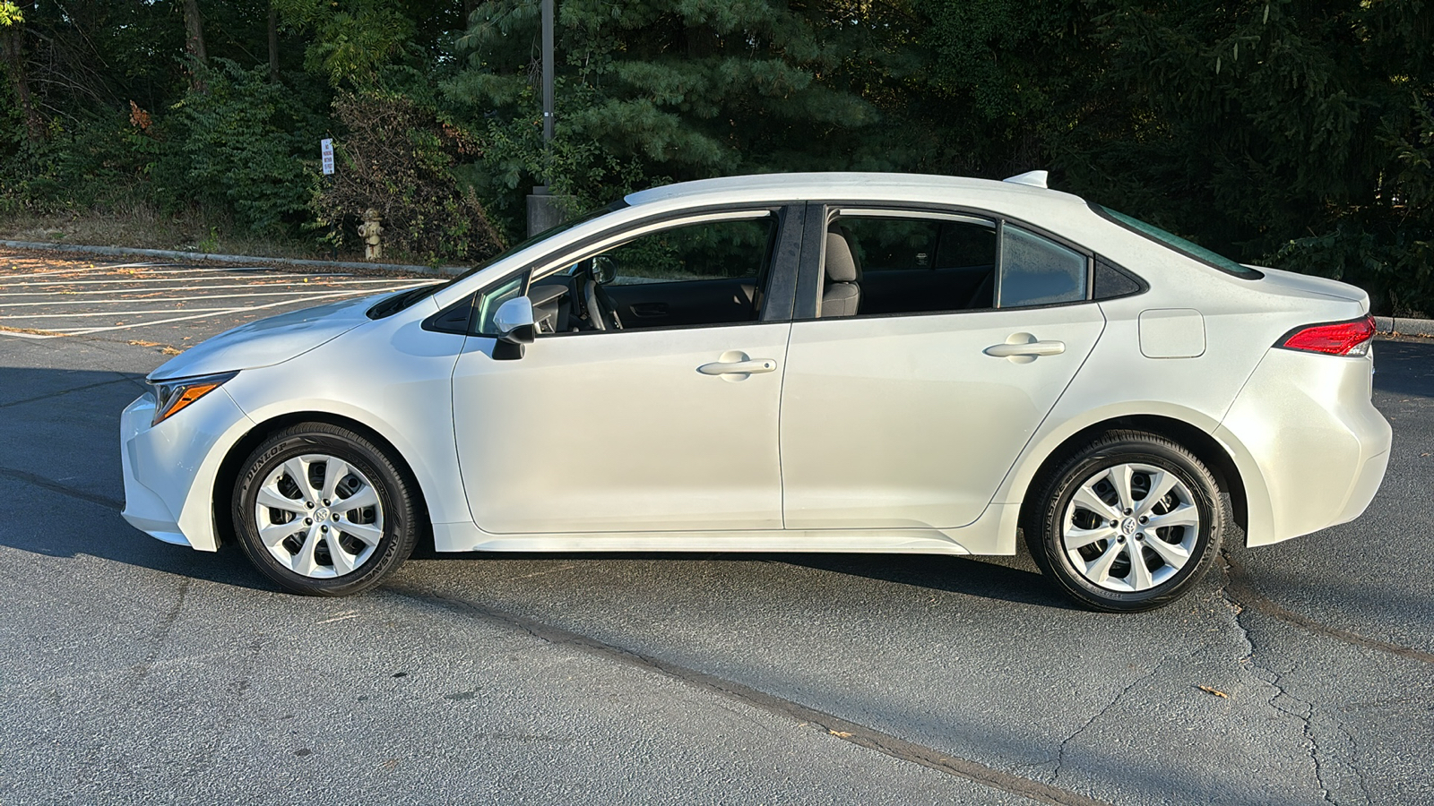 2023 Toyota Corolla LE 11