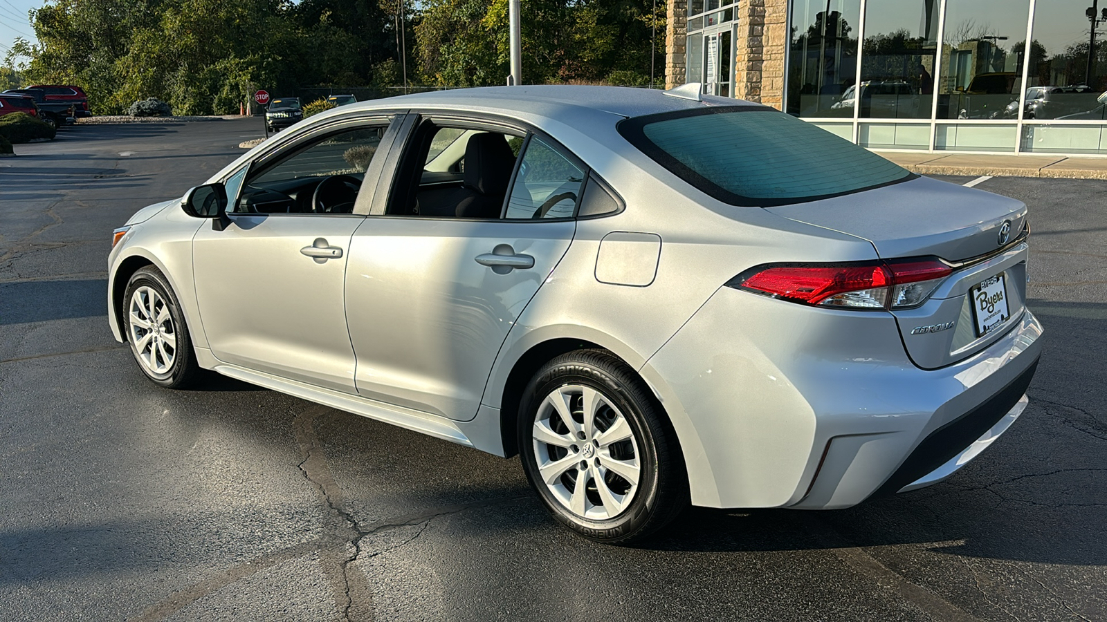 2022 Toyota Corolla LE 39