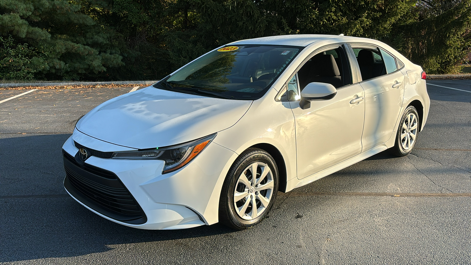 2023 Toyota Corolla LE 10