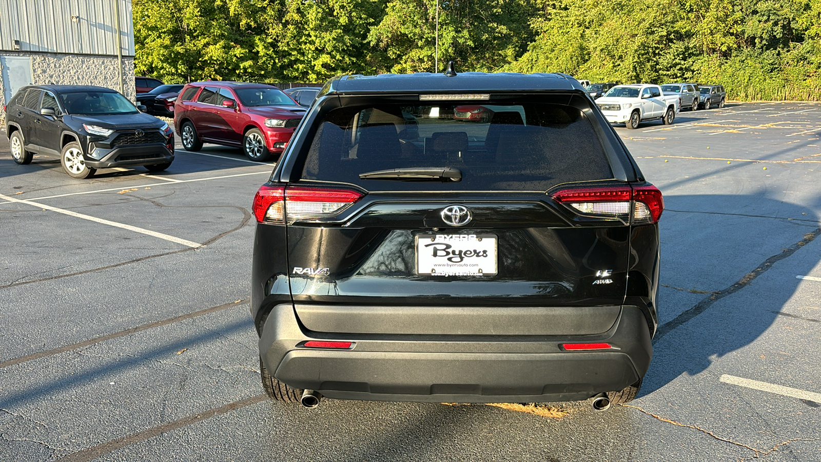 2023 Toyota RAV4 LE 41