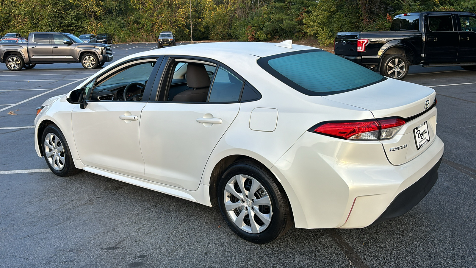 2023 Toyota Corolla LE 39