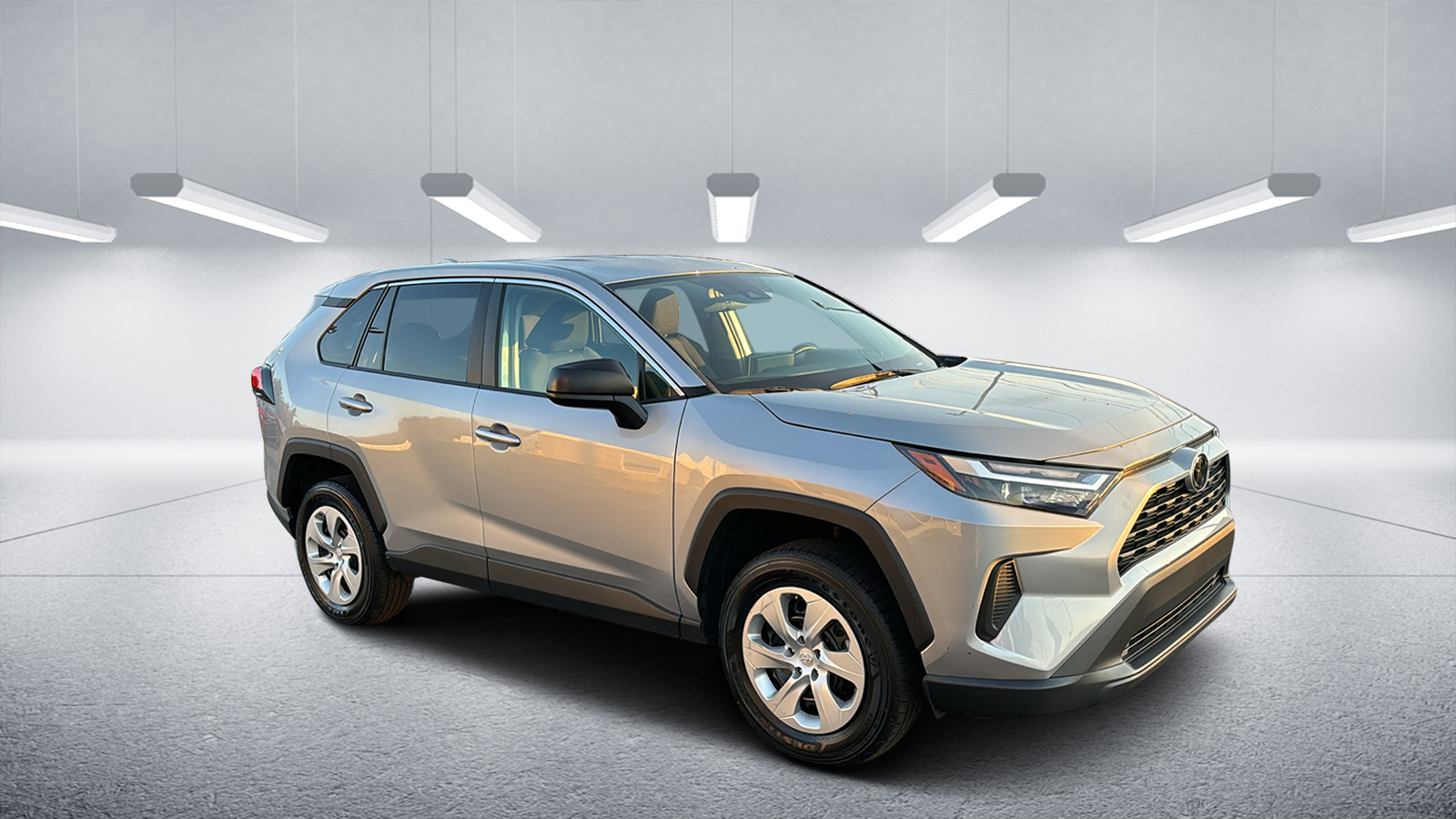 2023 Toyota RAV4 LE 1