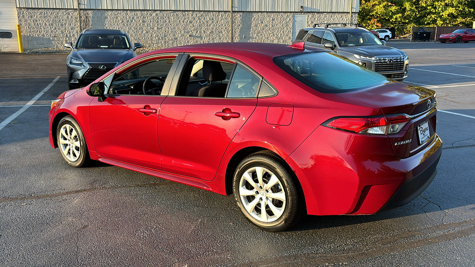 2023 Toyota Corolla LE 39