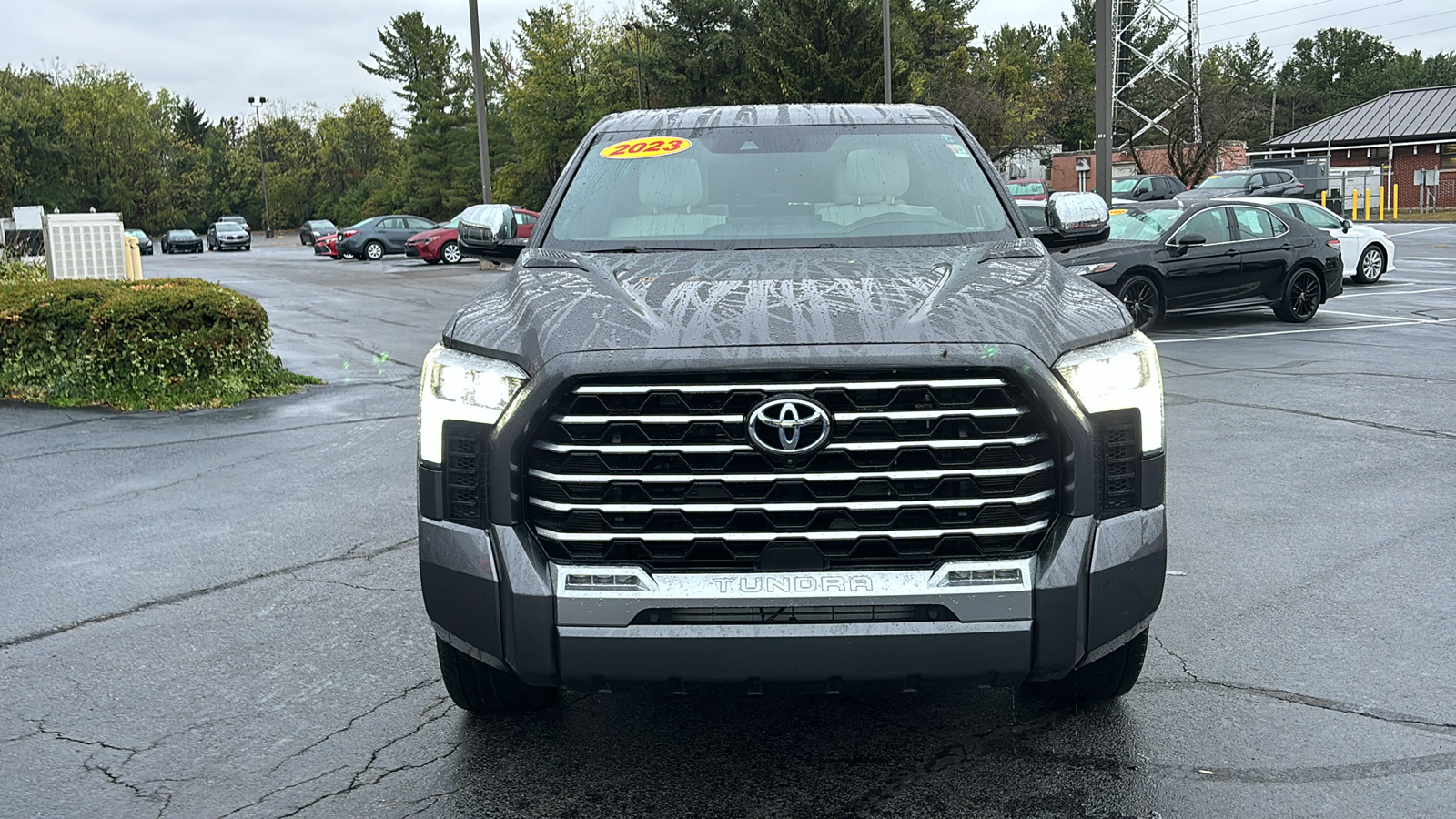 2023 Toyota Tundra Hybrid Capstone 9