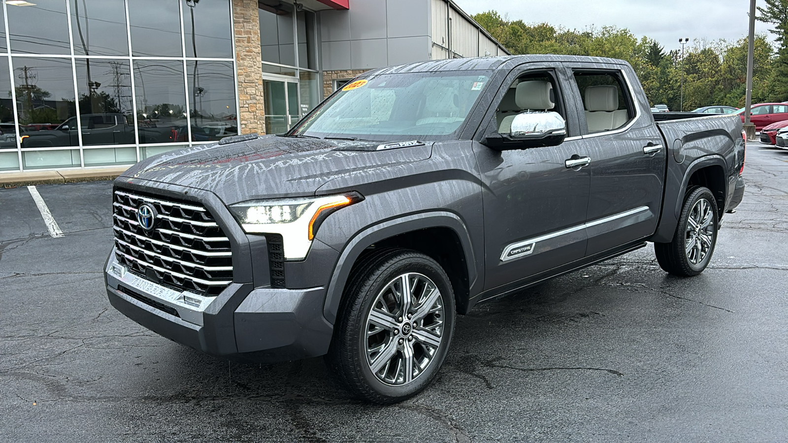 2023 Toyota Tundra Hybrid Capstone 10