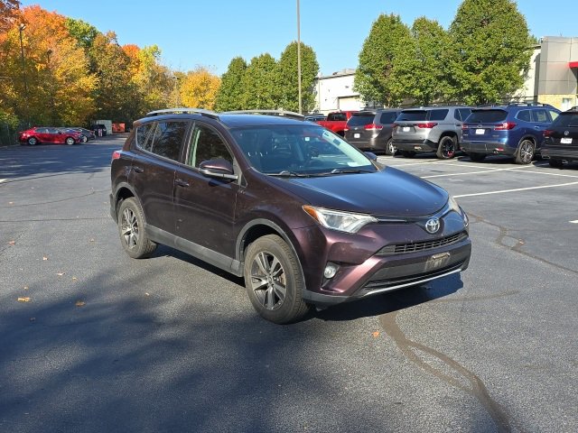 2016 Toyota RAV4 XLE 2