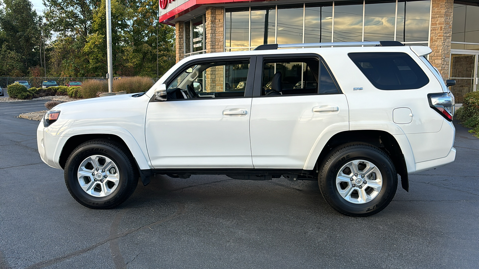 2023 Toyota 4Runner SR5 Premium 11