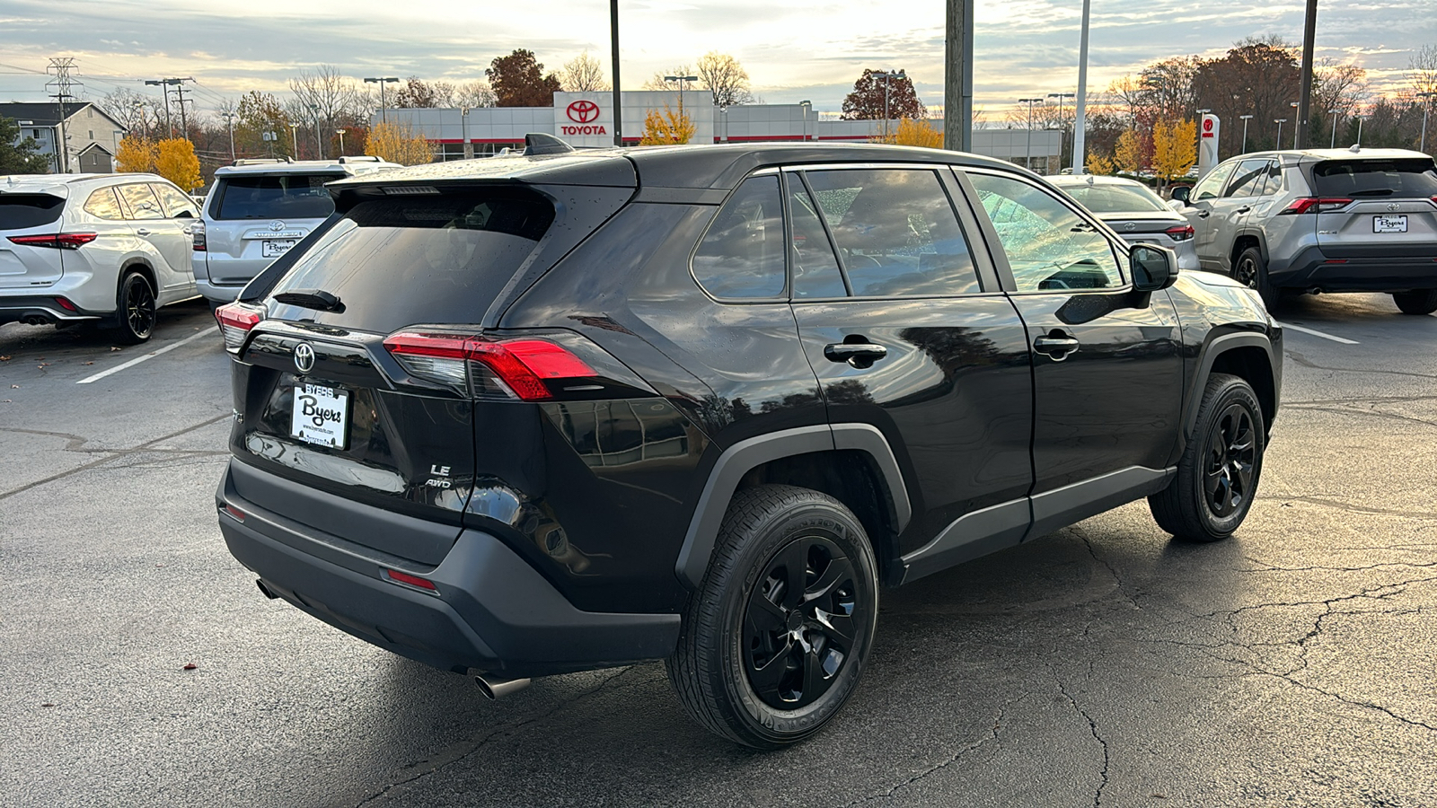 2023 Toyota RAV4 LE 46