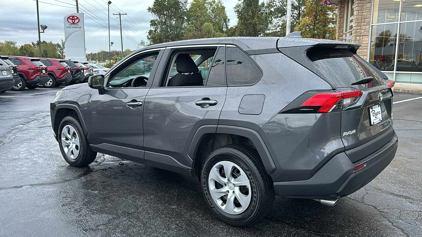 2023 Toyota RAV4 LE 40