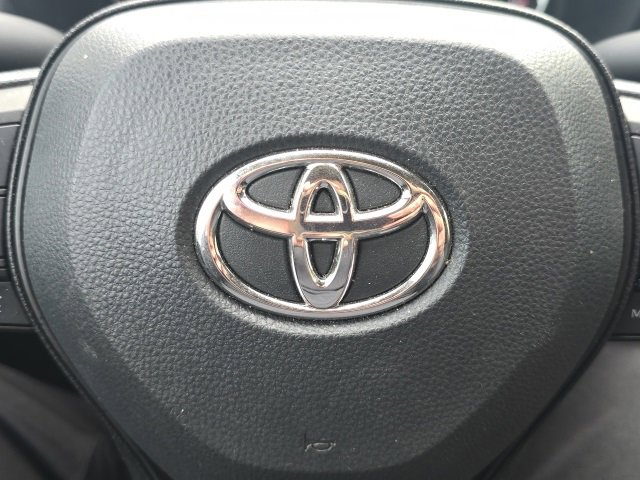 2023 Toyota RAV4 LE 17