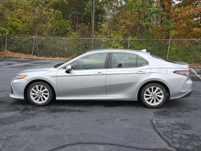 2023 Toyota Camry LE 5