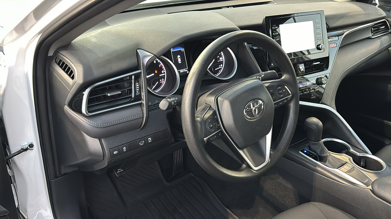 2023 Toyota Camry LE 14