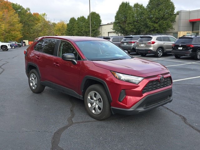 2023 Toyota RAV4 LE 27