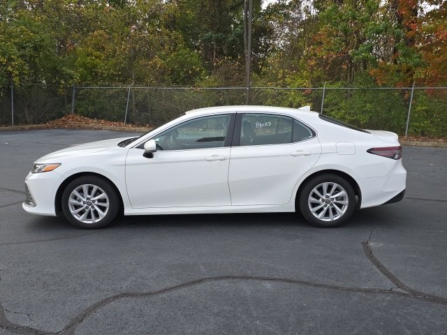 2023 Toyota Camry LE 5