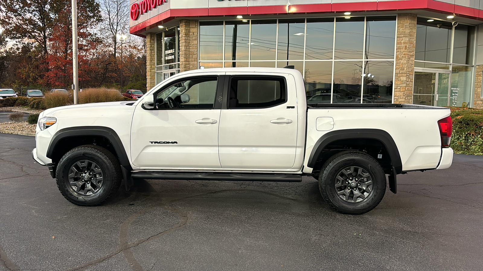 2021 Toyota Tacoma SR5 11