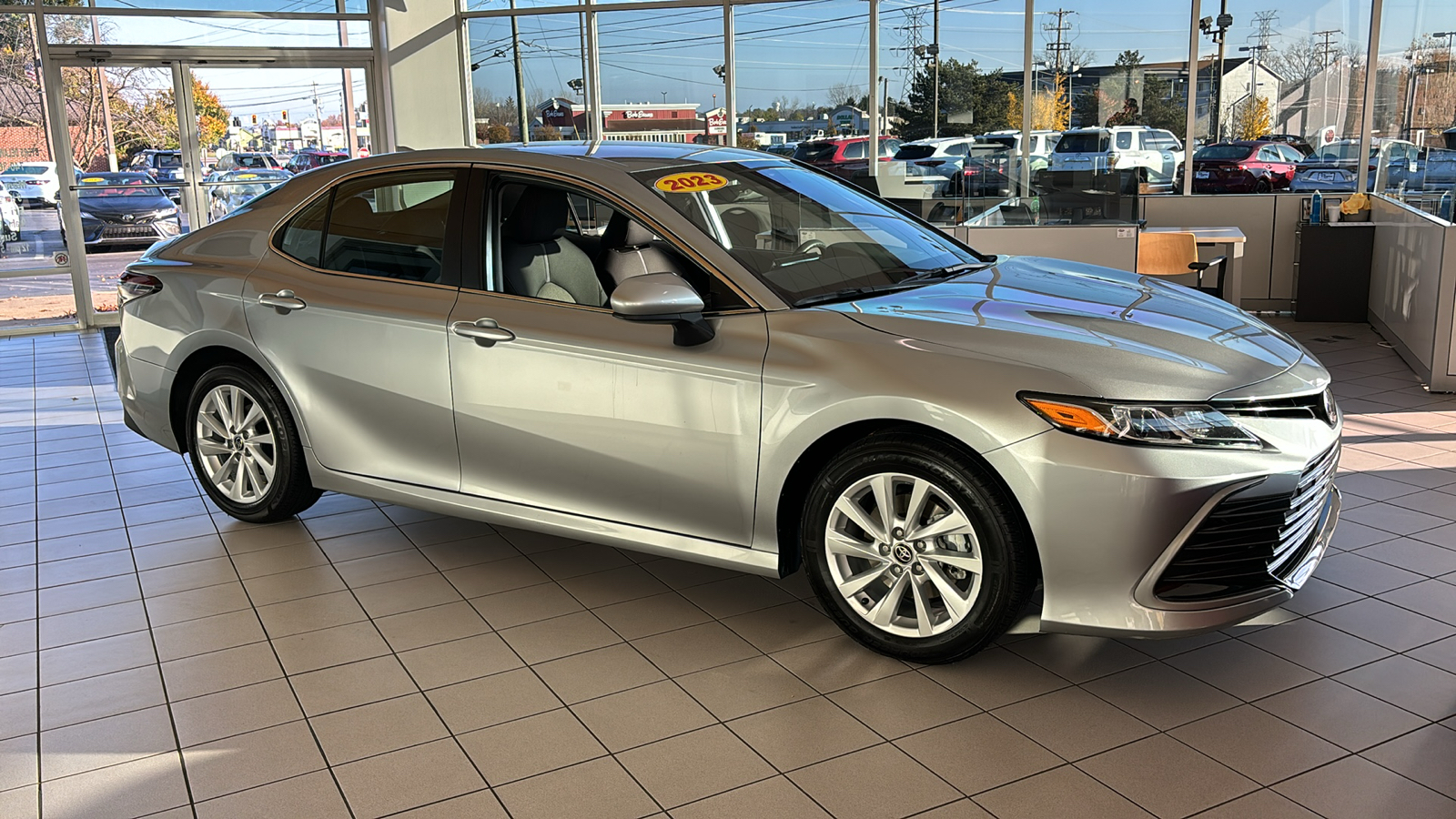 2023 Toyota Camry LE 2