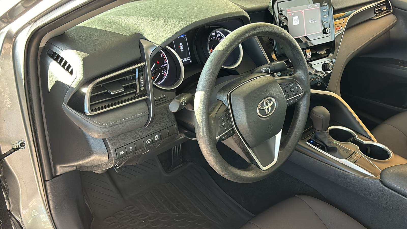 2023 Toyota Camry LE 14