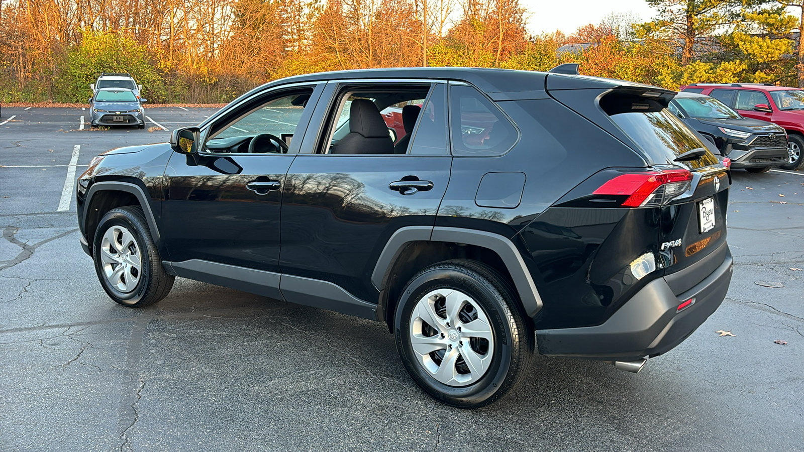 2023 Toyota RAV4 LE 40