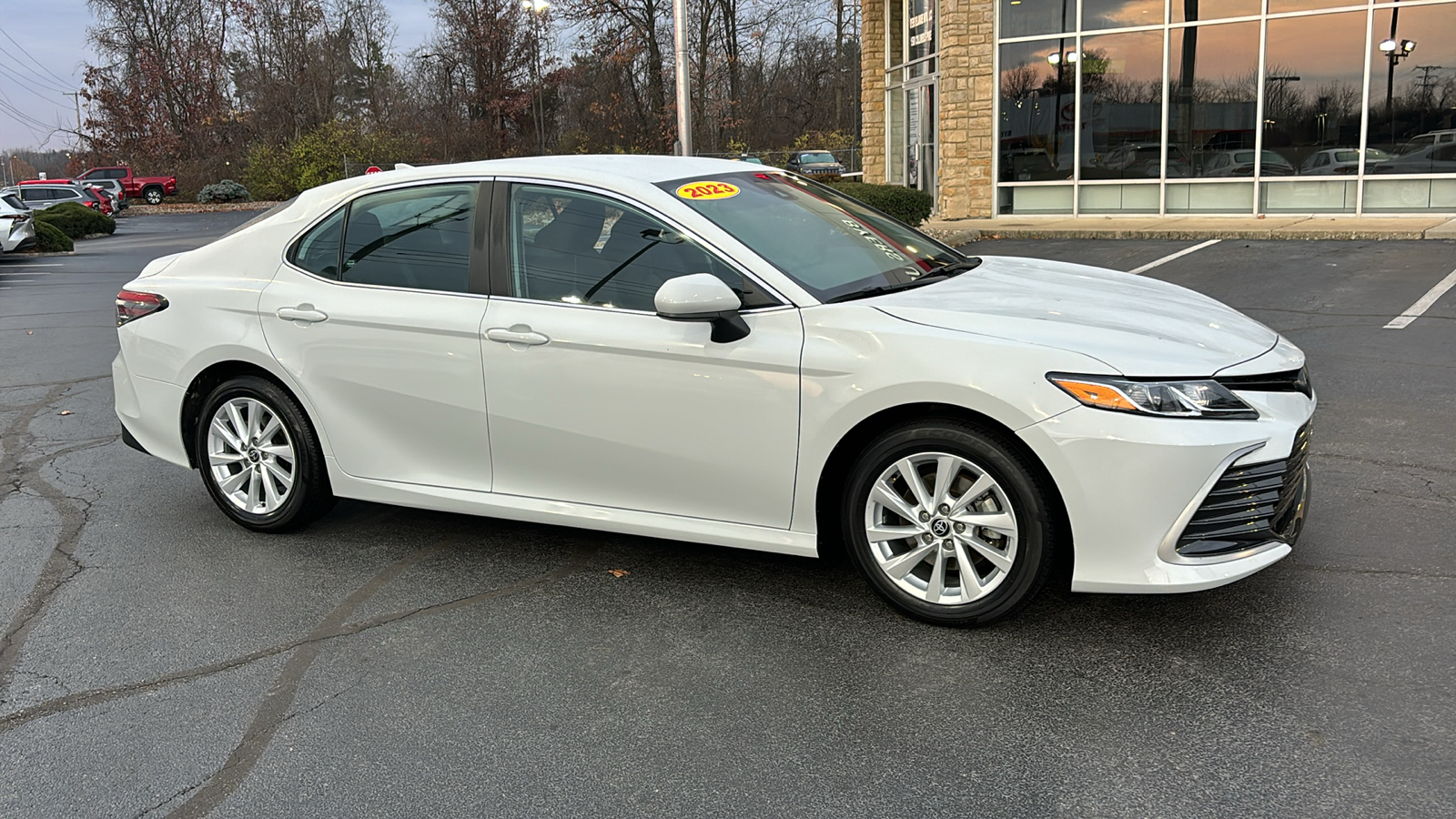 2023 Toyota Camry LE 2