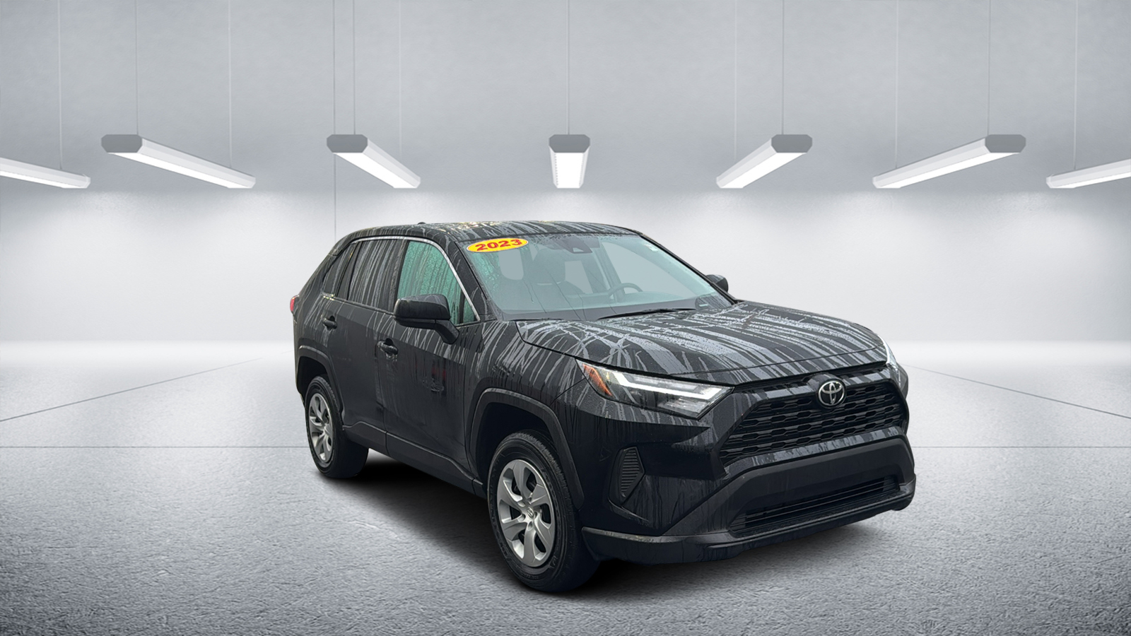 2023 Toyota RAV4 LE 1