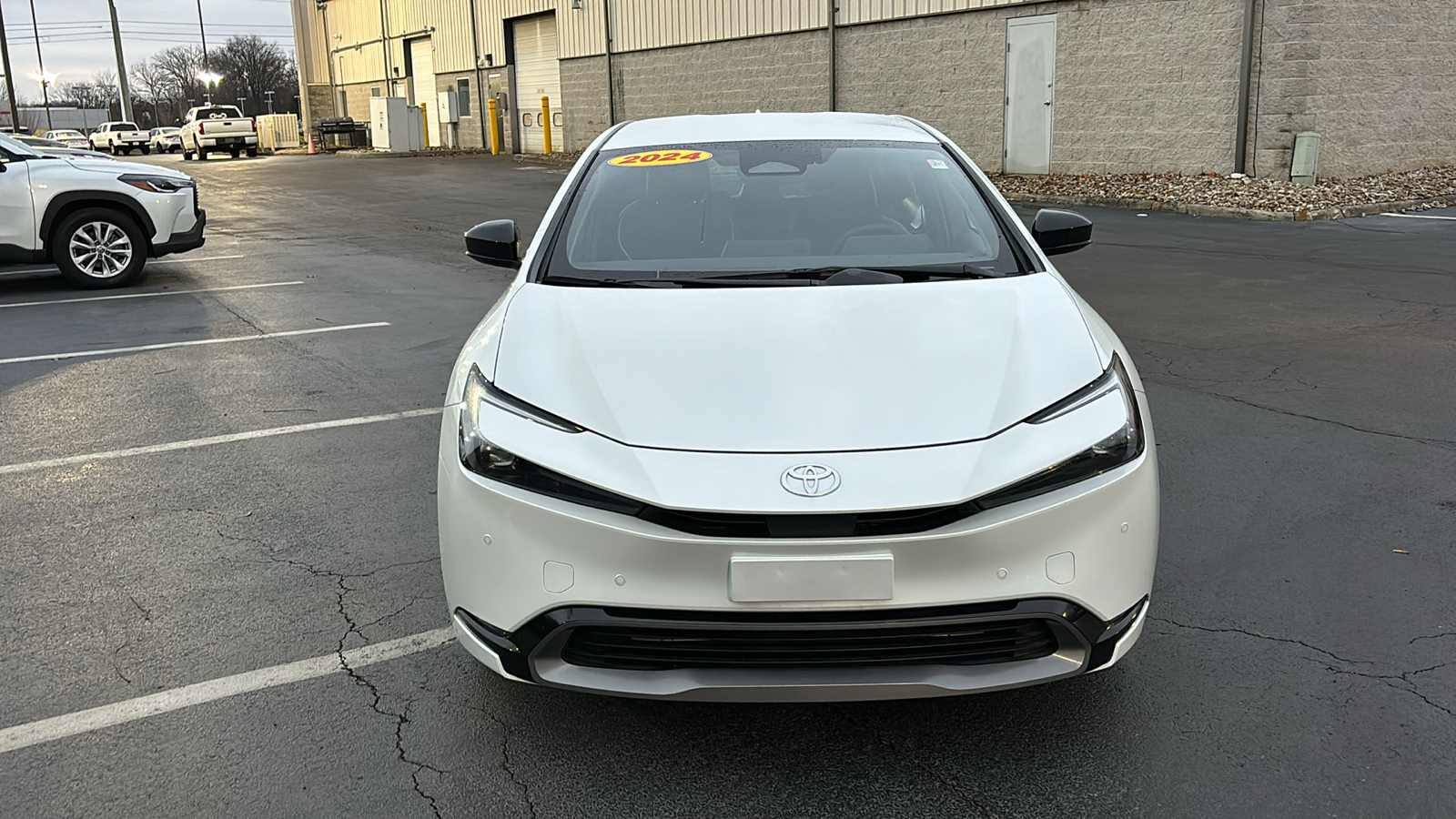 2024 Toyota Prius XLE 9