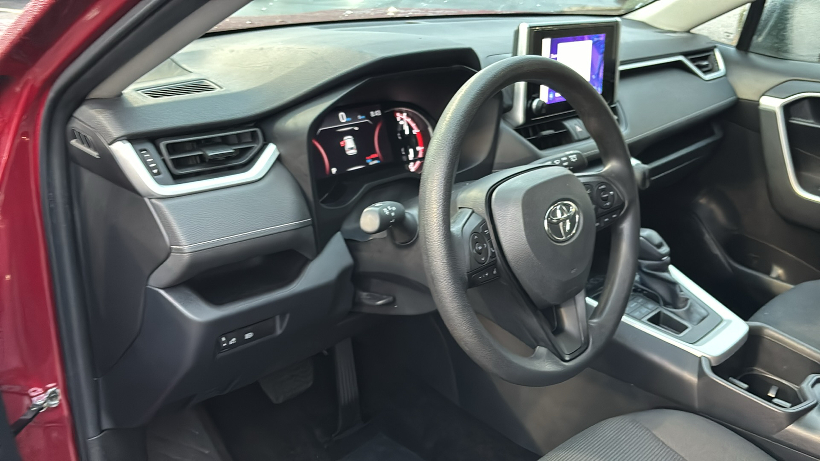 2023 Toyota RAV4 LE 15