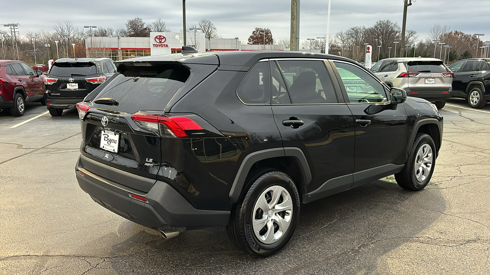 2023 Toyota RAV4 LE 42